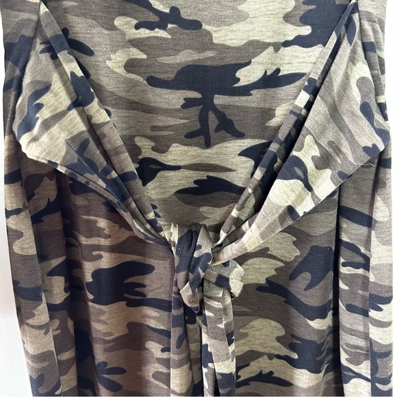 SHEIN Camo Print Mini Dress With Tie Waist 1X - Picture 3 of 7